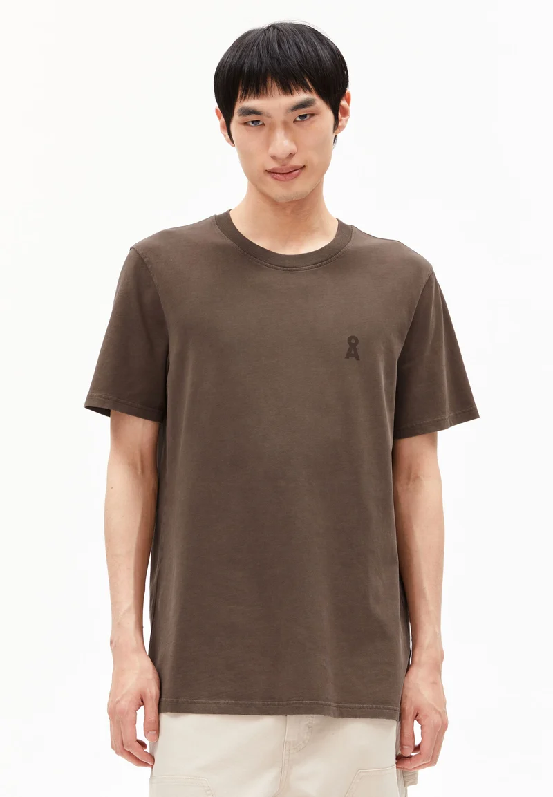 ICONIC Å MAARKOS GMT DYE T-SHIRT | tree shade washed