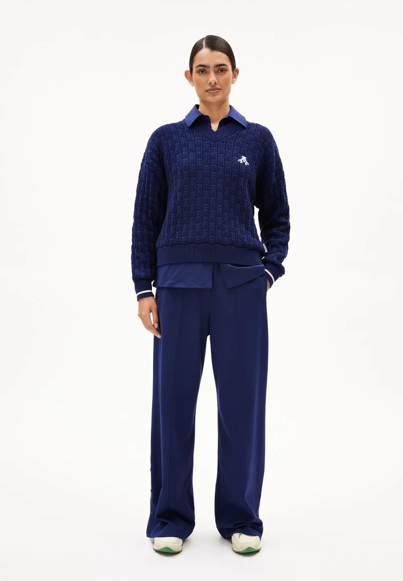 CAARLAS STRUCTURE STRICKPULLOVER | blue noon