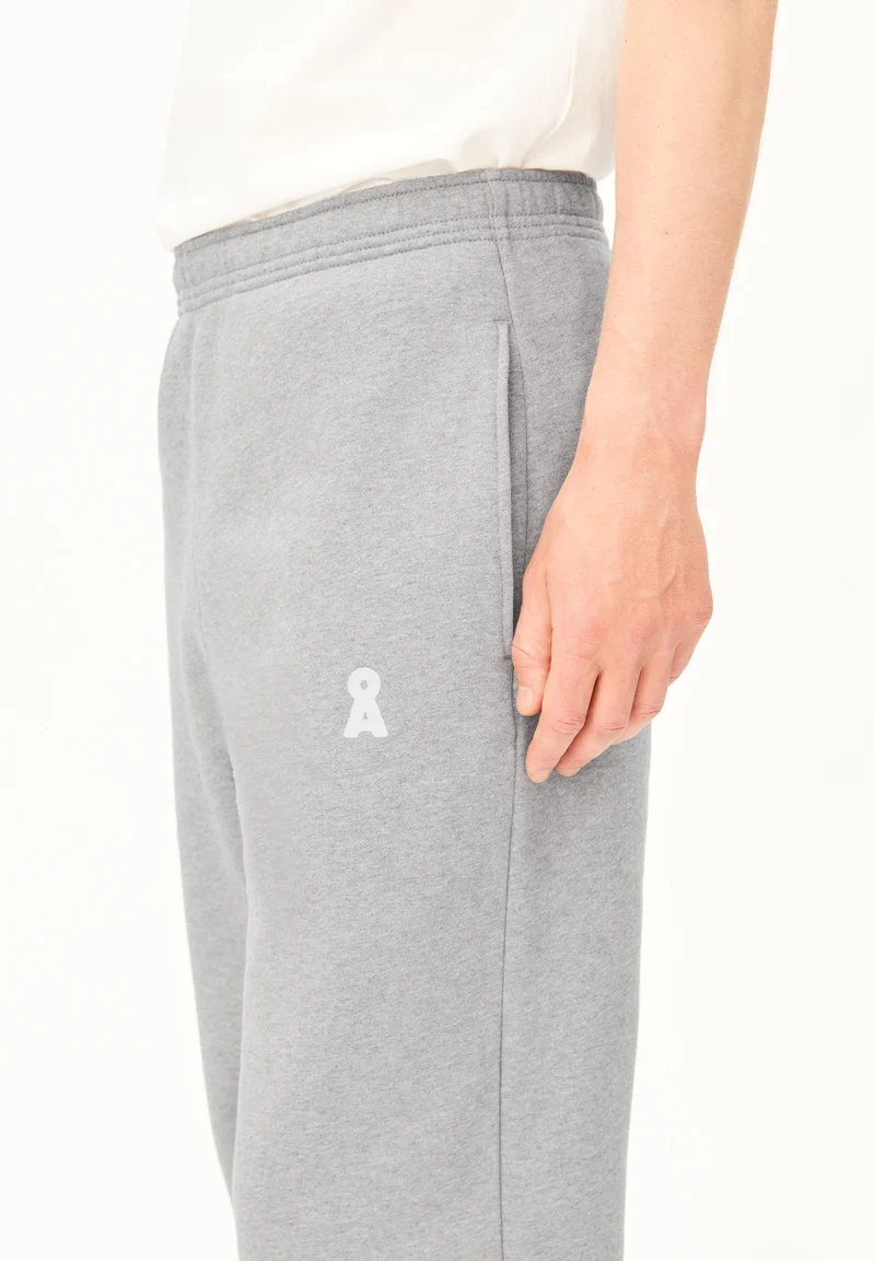 ICONIC Å BAASTI MELANGE SWEATHOSE | silver melange