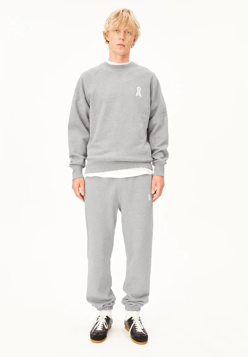 ICONIC Å BAASTI MELANGE SWEATHOSE | silver melange
