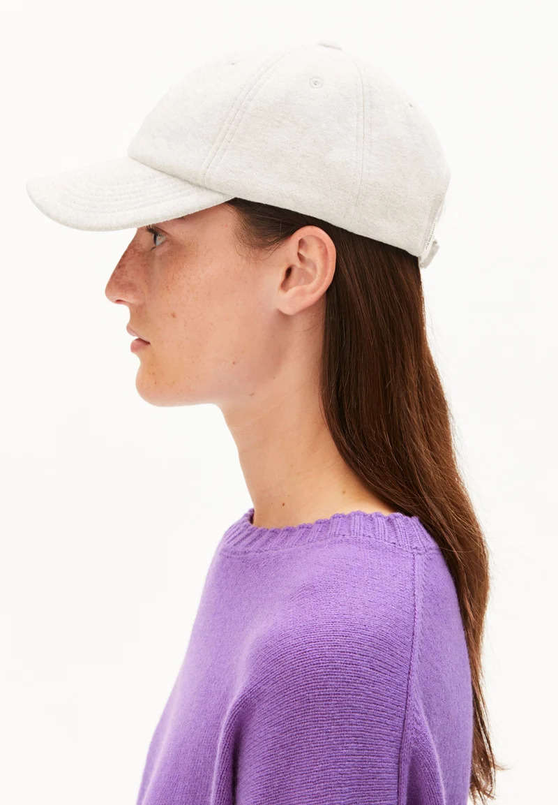 YENAAS SWEAT