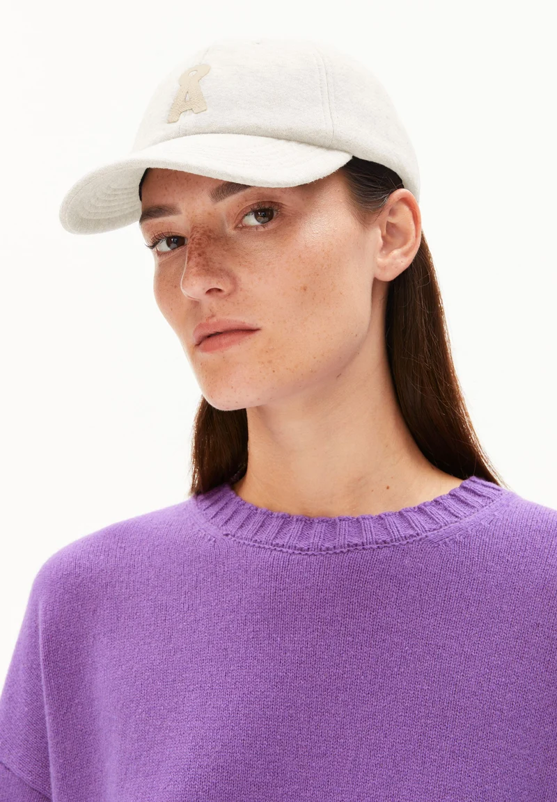 YENAAS SWEAT KAPPE | pure