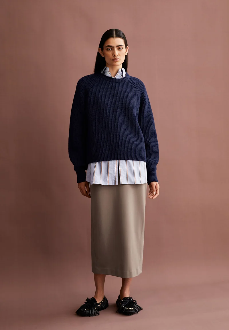 RIPP-STRICKPULLOVER | tinted navy