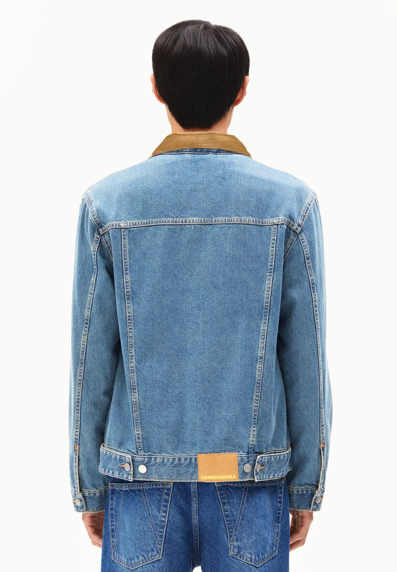 AASHTON JEANSJACKE | celestial