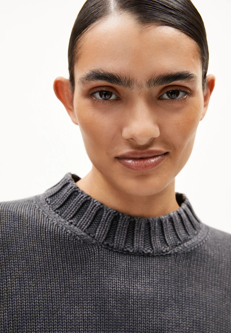 AMALIAAS GMT DYE STRICKPULLOVER | black