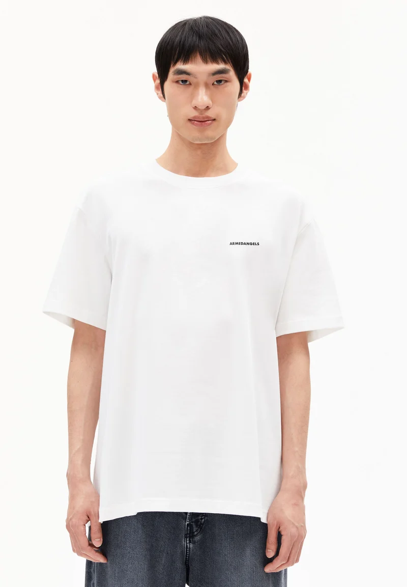 AADRU OUTSIDE | white