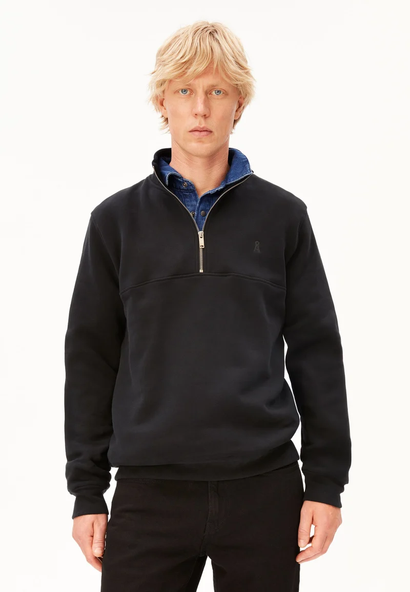WAARLO FLEECE TROYER | black