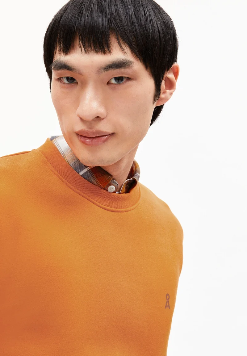 BAARO FLEECE SWEATSHIRT | amberglow