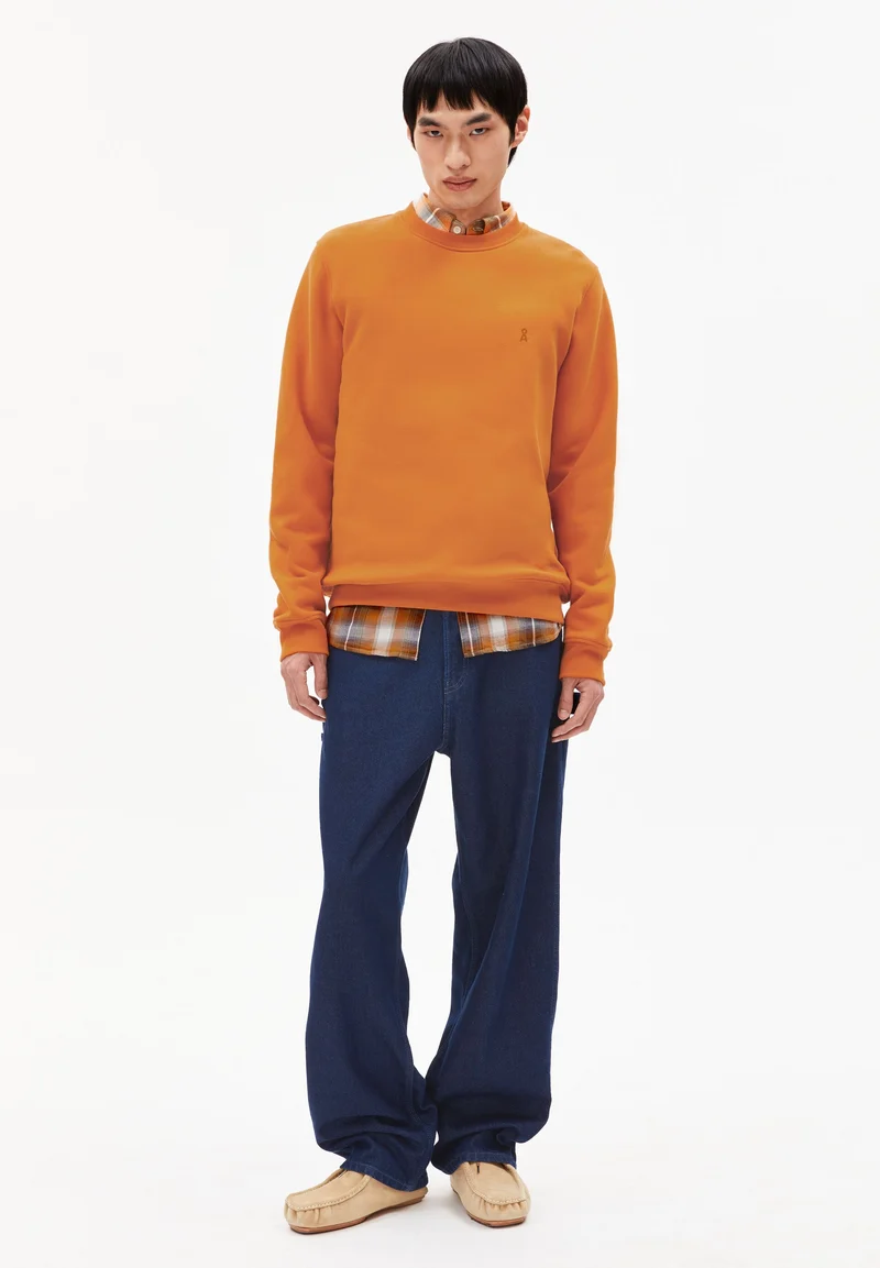 BAARO FLEECE SWEATSHIRT | amberglow
