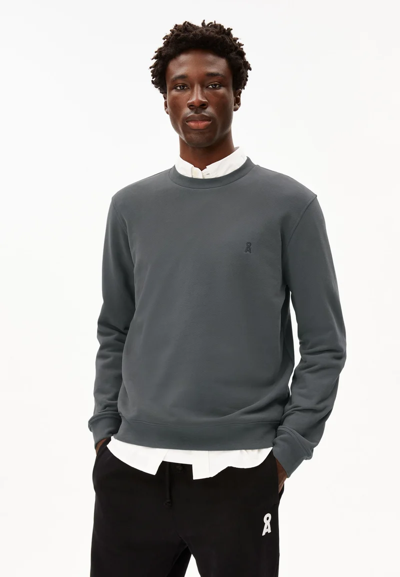 BAARO FLEECE SWEATSHIRT | space steel
