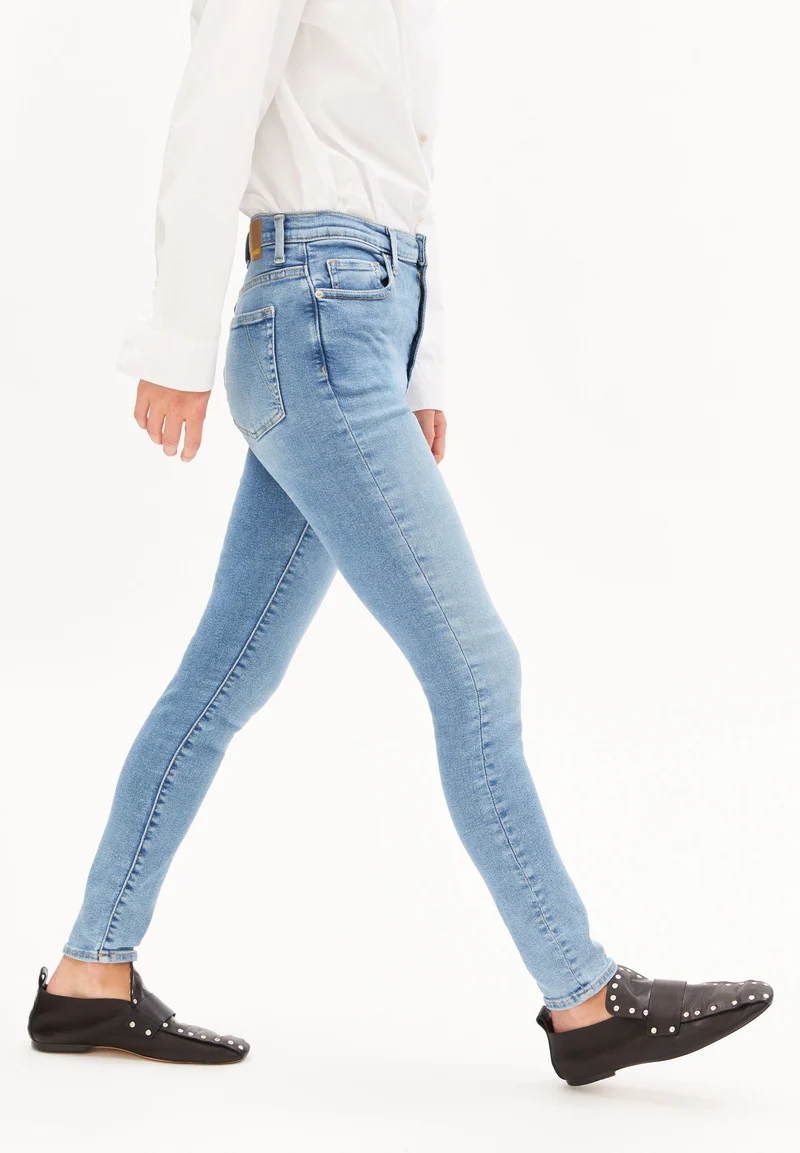 INGAA HIGH WAIST SKINNY JEANS | dove