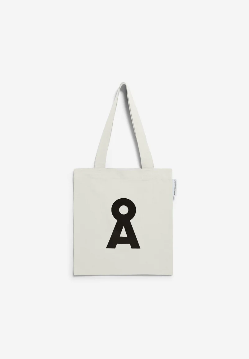 TOTAA BOLD TOTE BAG | oatmilk