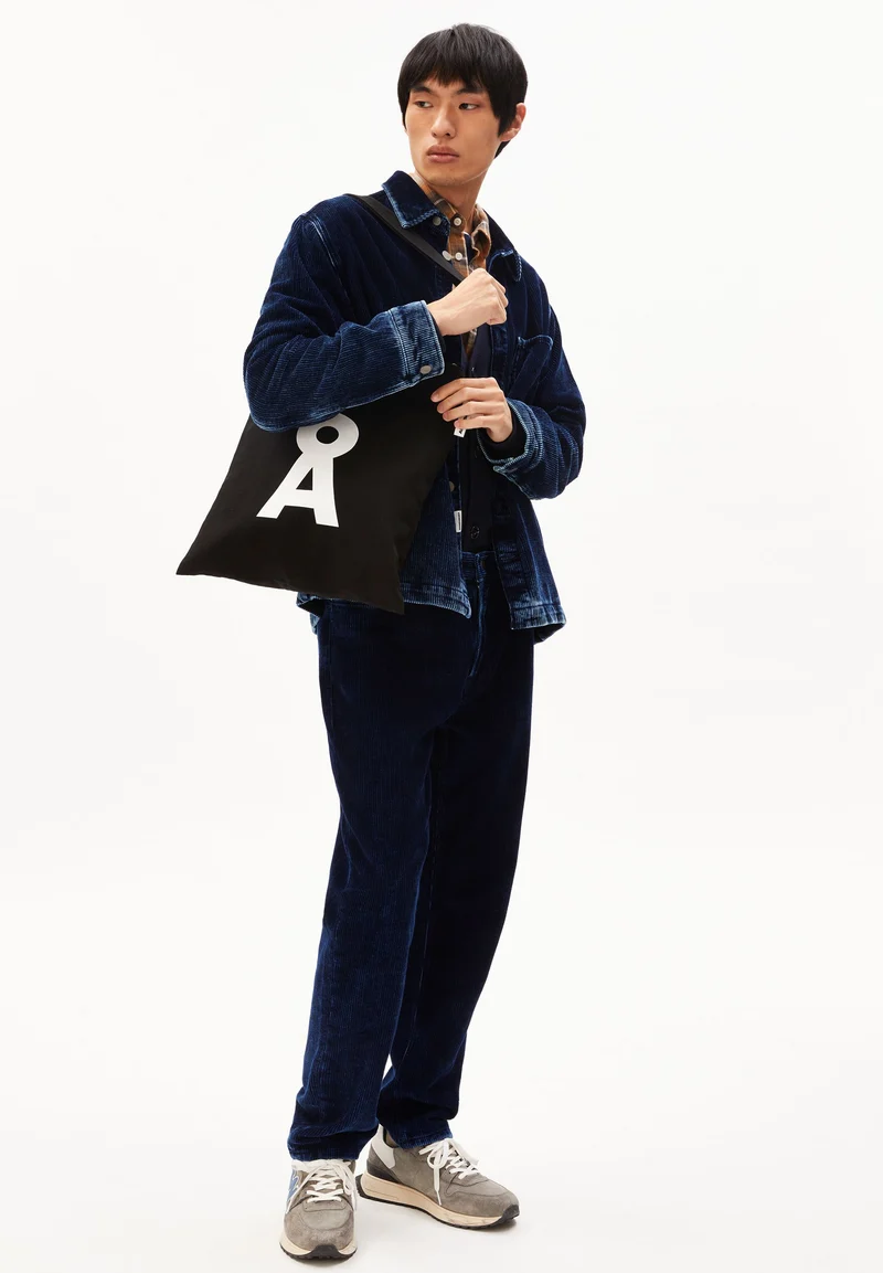 TOTAA BOLD TOTE BAG | black