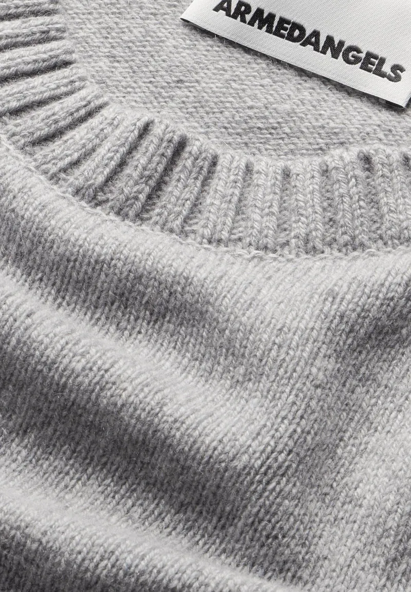 KAARALI STRICKPULLOVER | silver melange