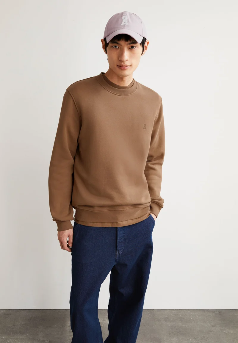 BAARO FLEECE SWEATSHIRT | light oak