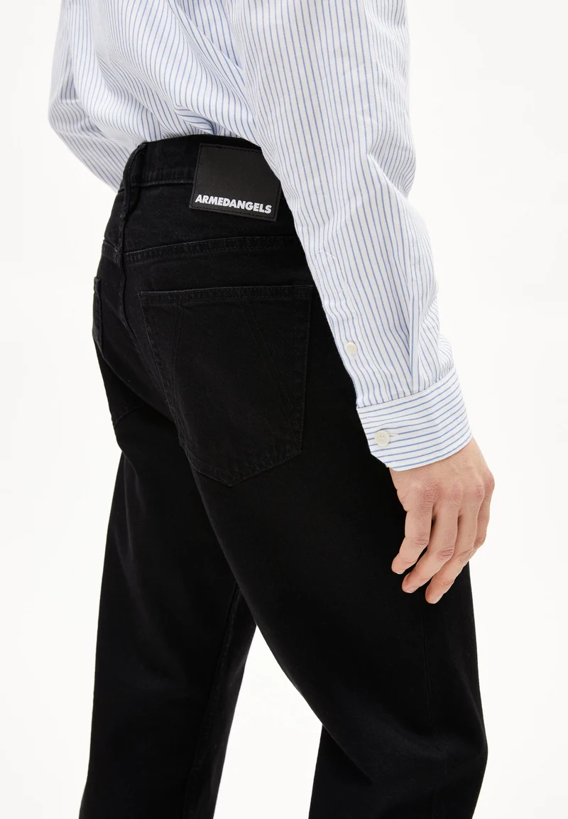 DYLAANO STRAIGHT JEANS | black