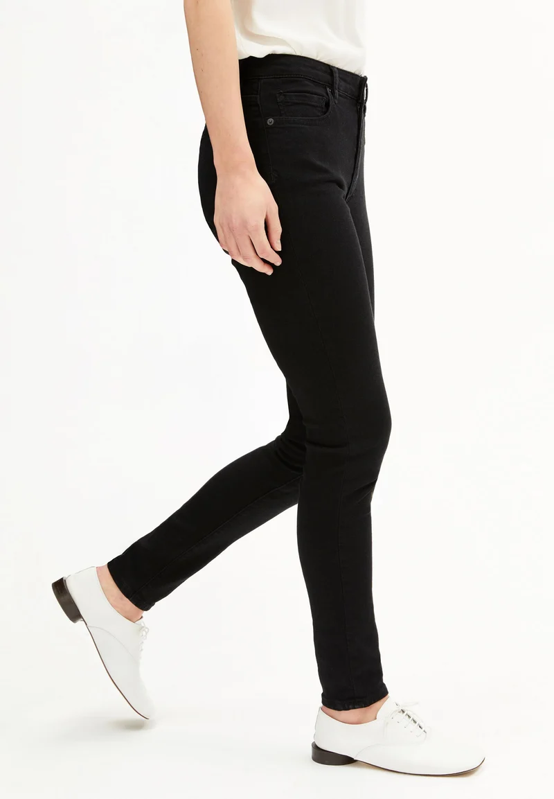 TILLAA MID WAIST SKINNY JEANS | rinse black