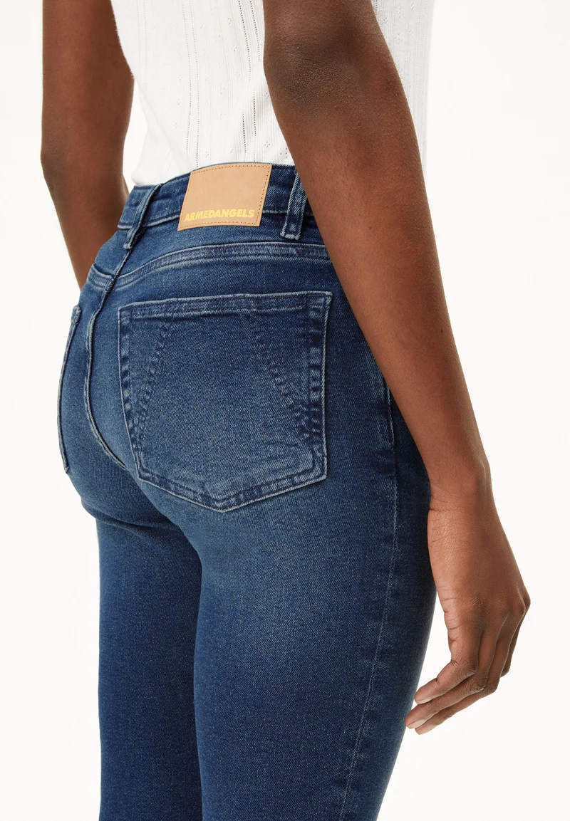 TILLAA MID WAIST SKINNY JEANS | galaxy blue