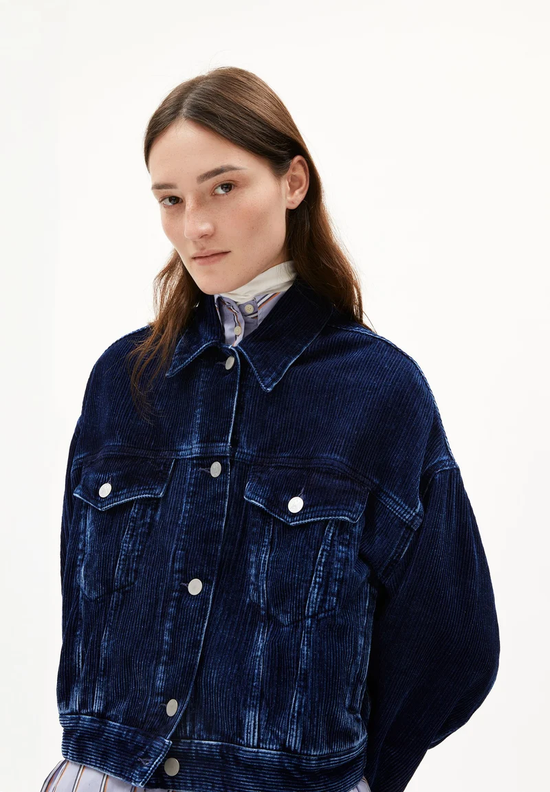 PAASITHE INDIGO CORD JACKE | indigofera
