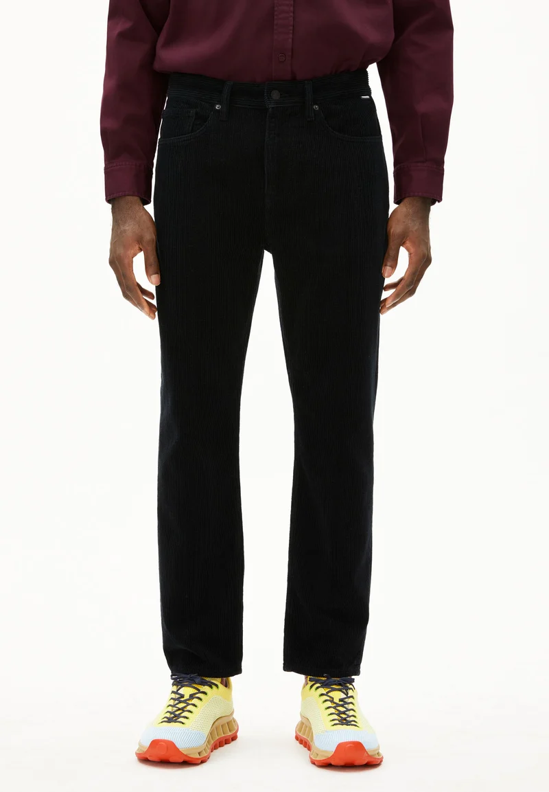 MAAKX CORDUROY | black