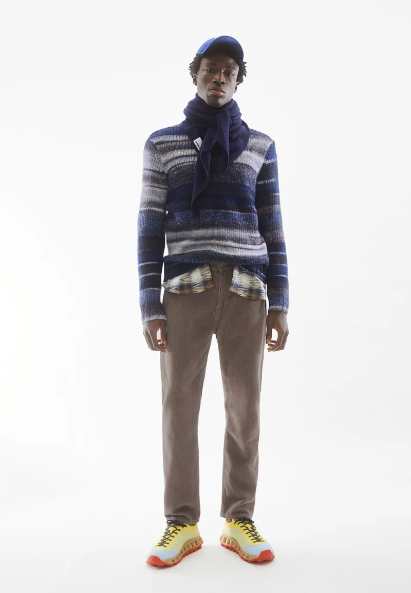 MAAKX CORDUROY | walnut cream