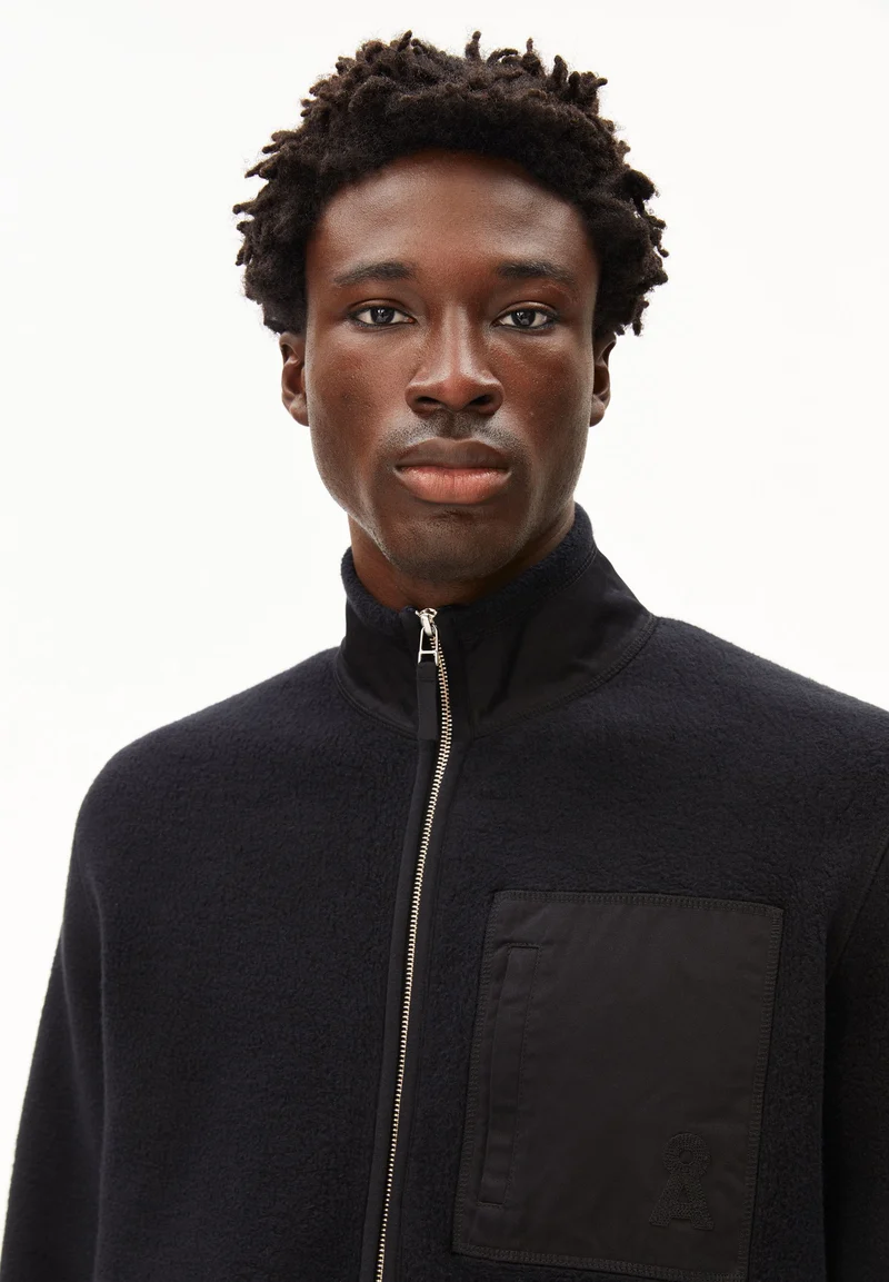 FLAABO FLEECE JACKET | black