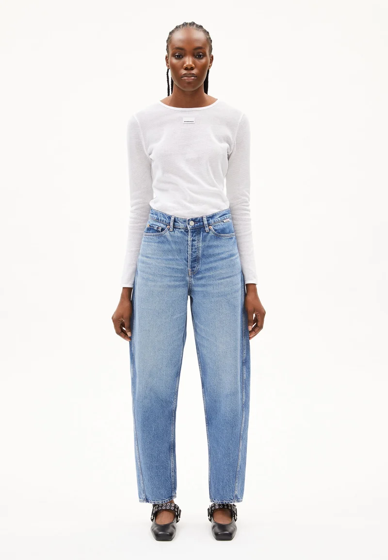 BAARELL JEANS | crunchy