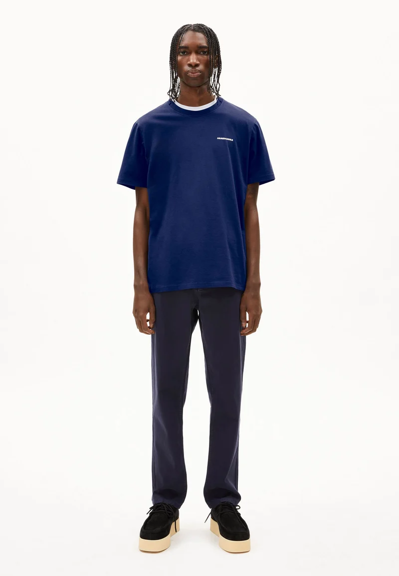 MAARKOS L. FREE SWIM | blue noon