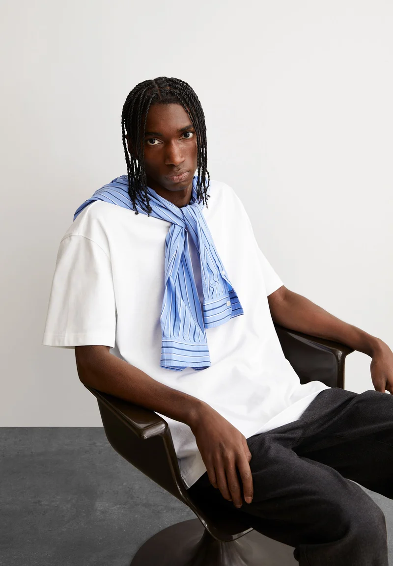 AADRU T-SHIRT | white