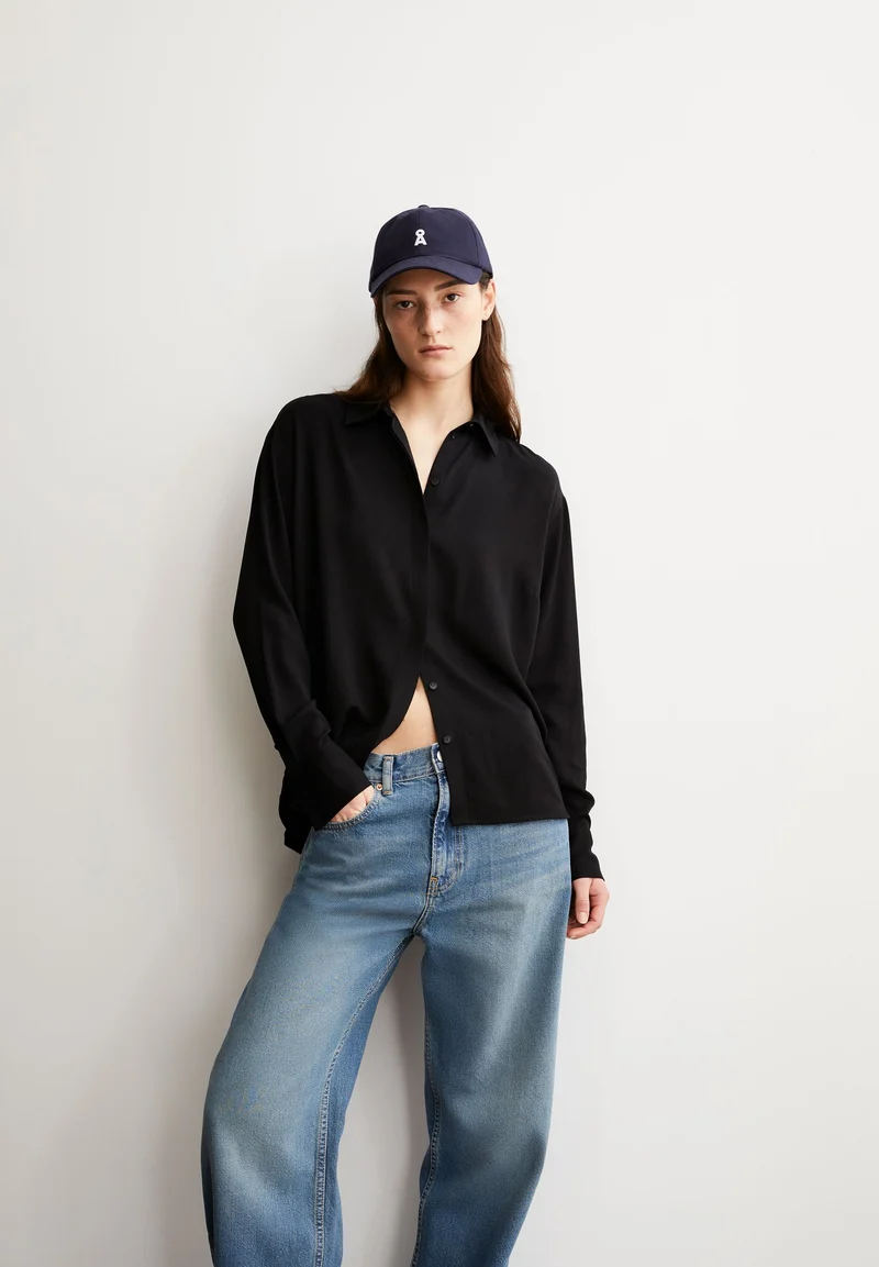 LARISAANA LANGARMBLUSE | black