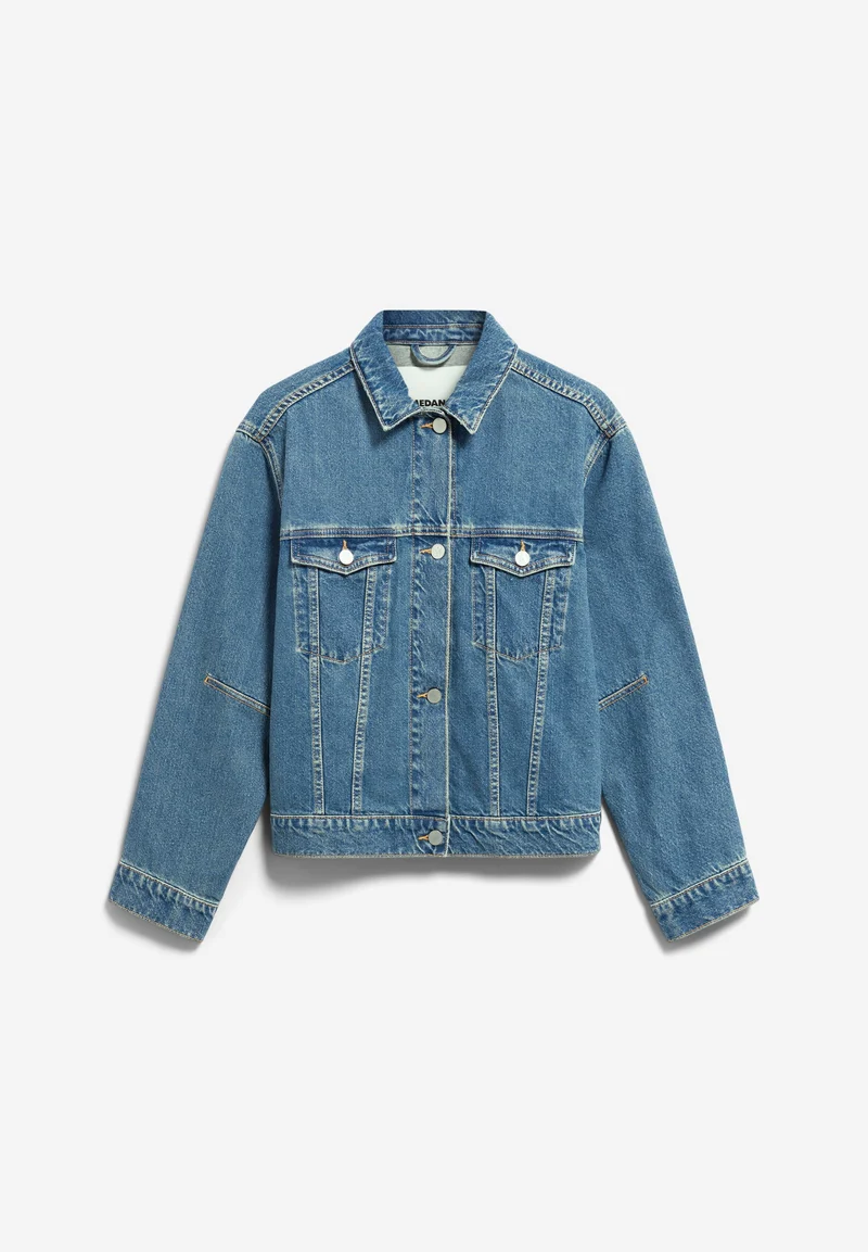 TAANA JACKE | celestial