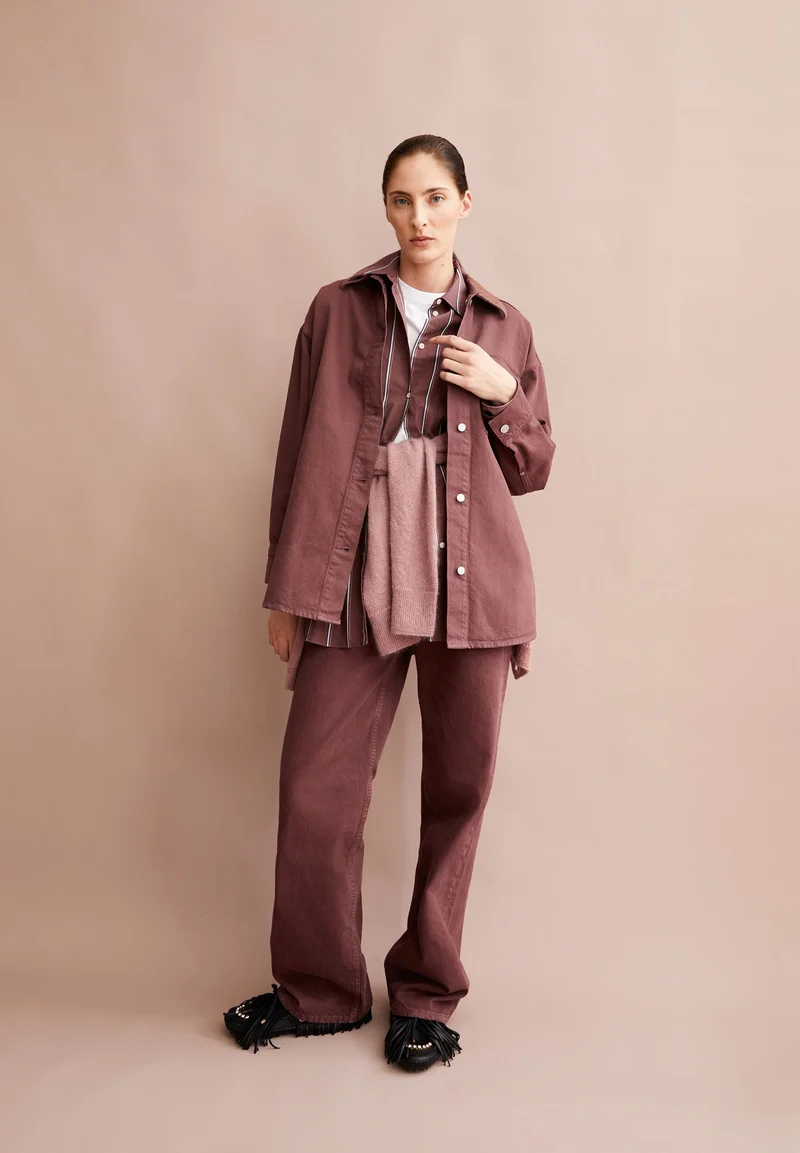 TAARAH JACKE | dark berry