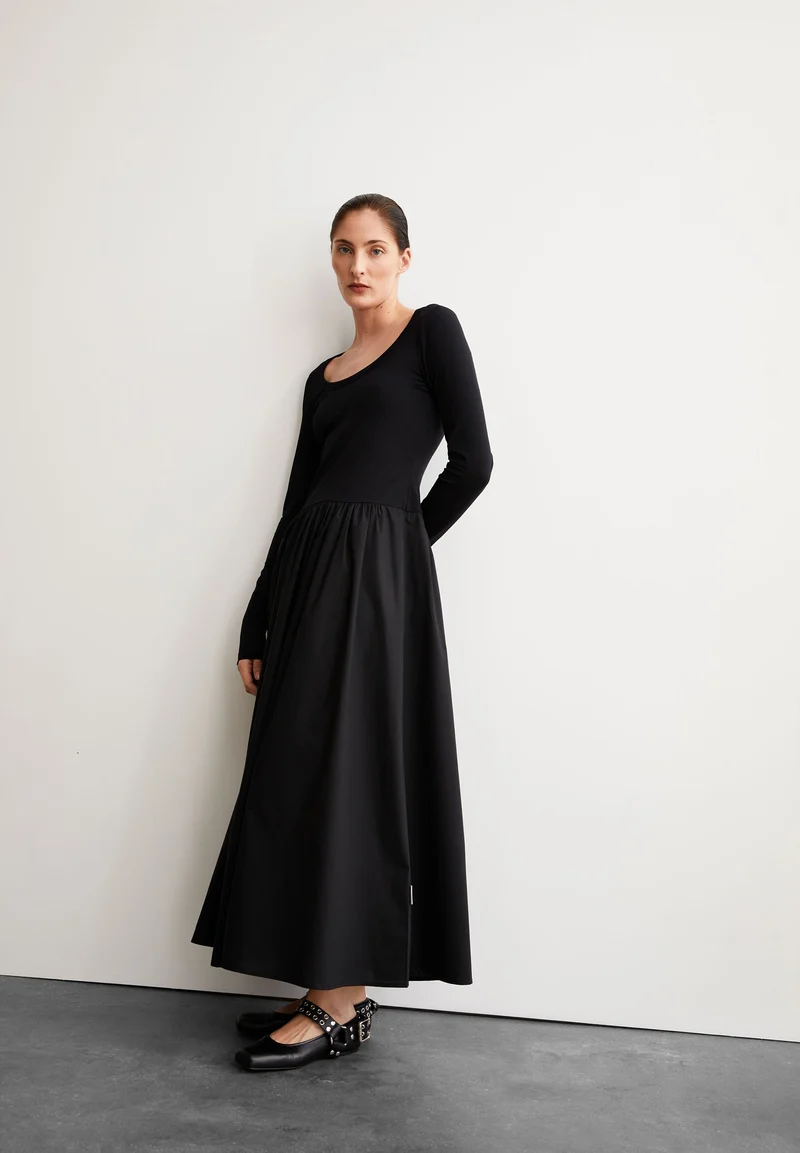 VILARAA KLEID | black-black
