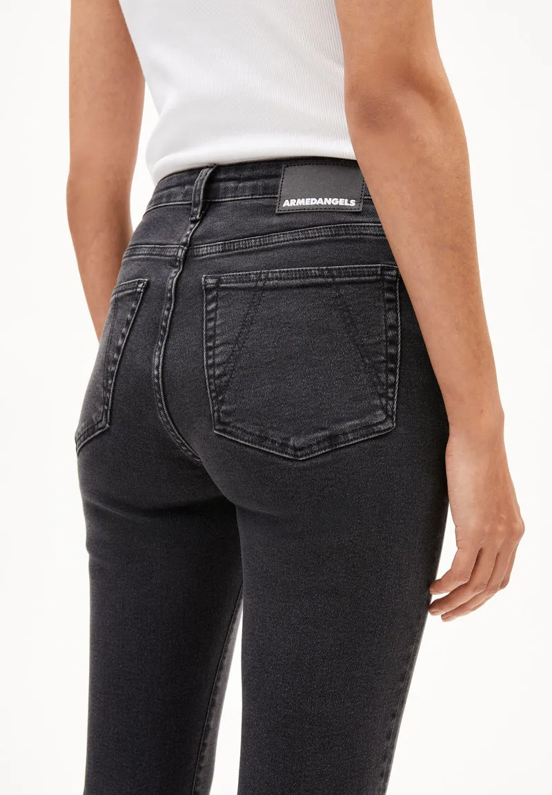 TILLAA MID WAIST SKINNY JEANS | true black washed