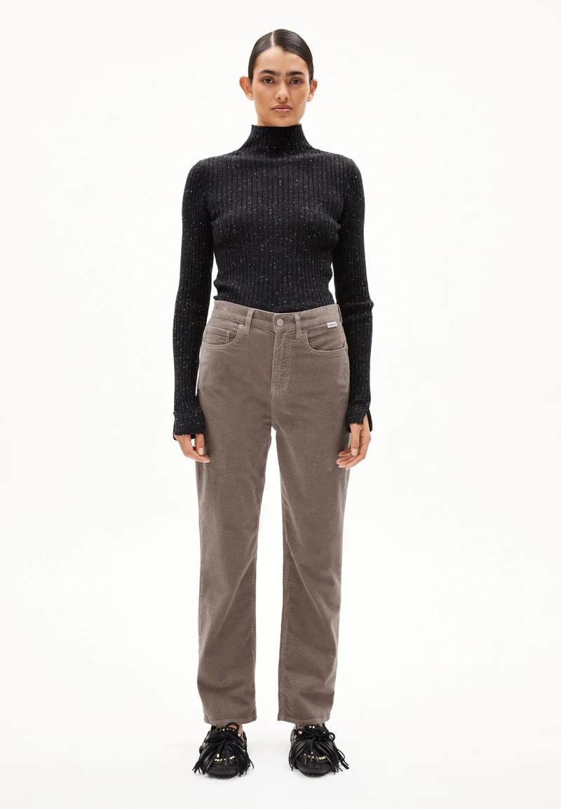 AAIKALA CORDHOSE | walnut cream