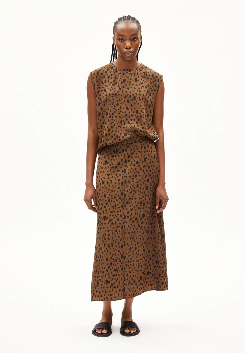 WOLAARIA LEOPAA | dark camel