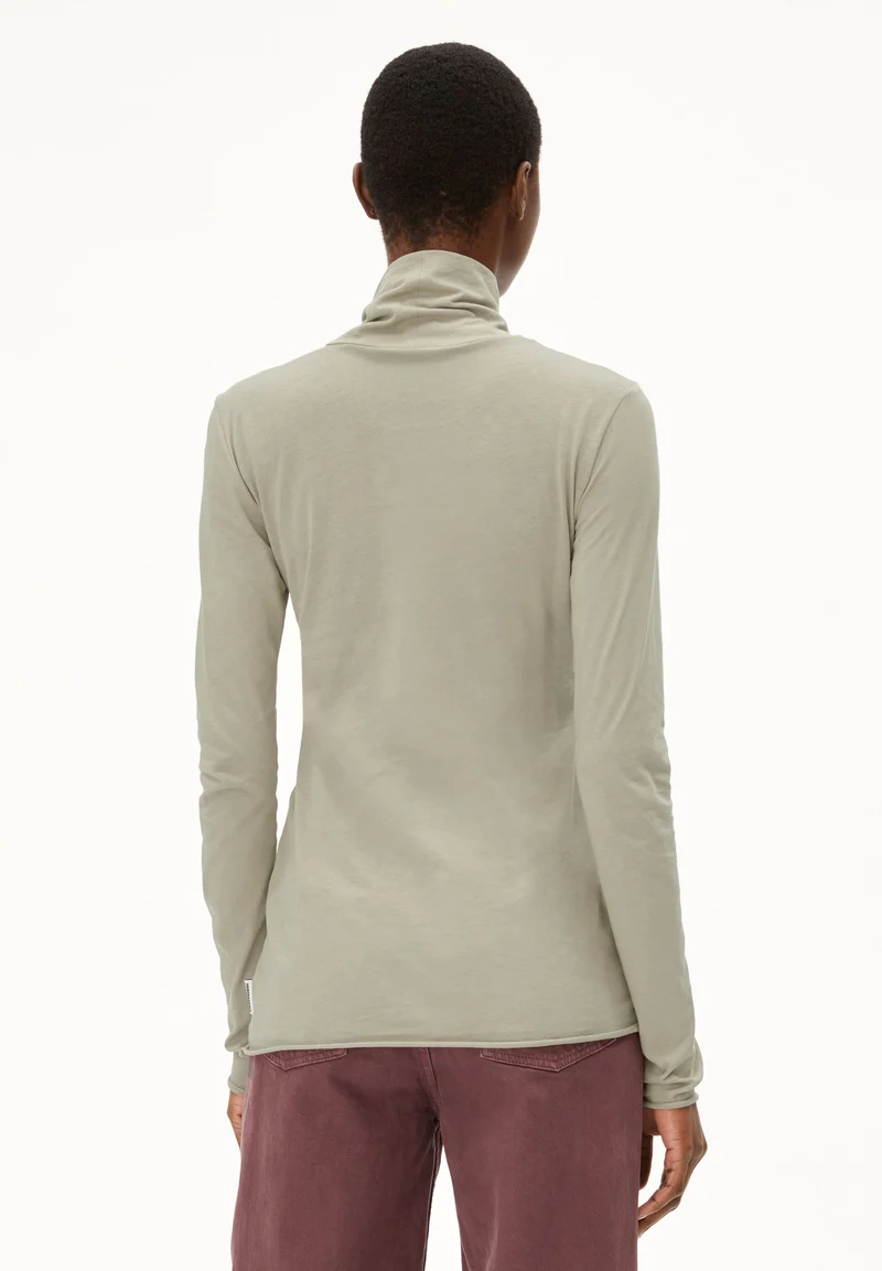 GRAZILIANAA SOFT LANGARMSHIRT | light sage