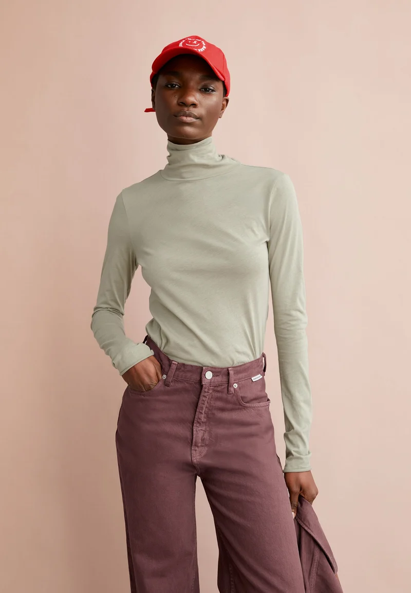 GRAZILIANAA SOFT LANGARMSHIRT | light sage