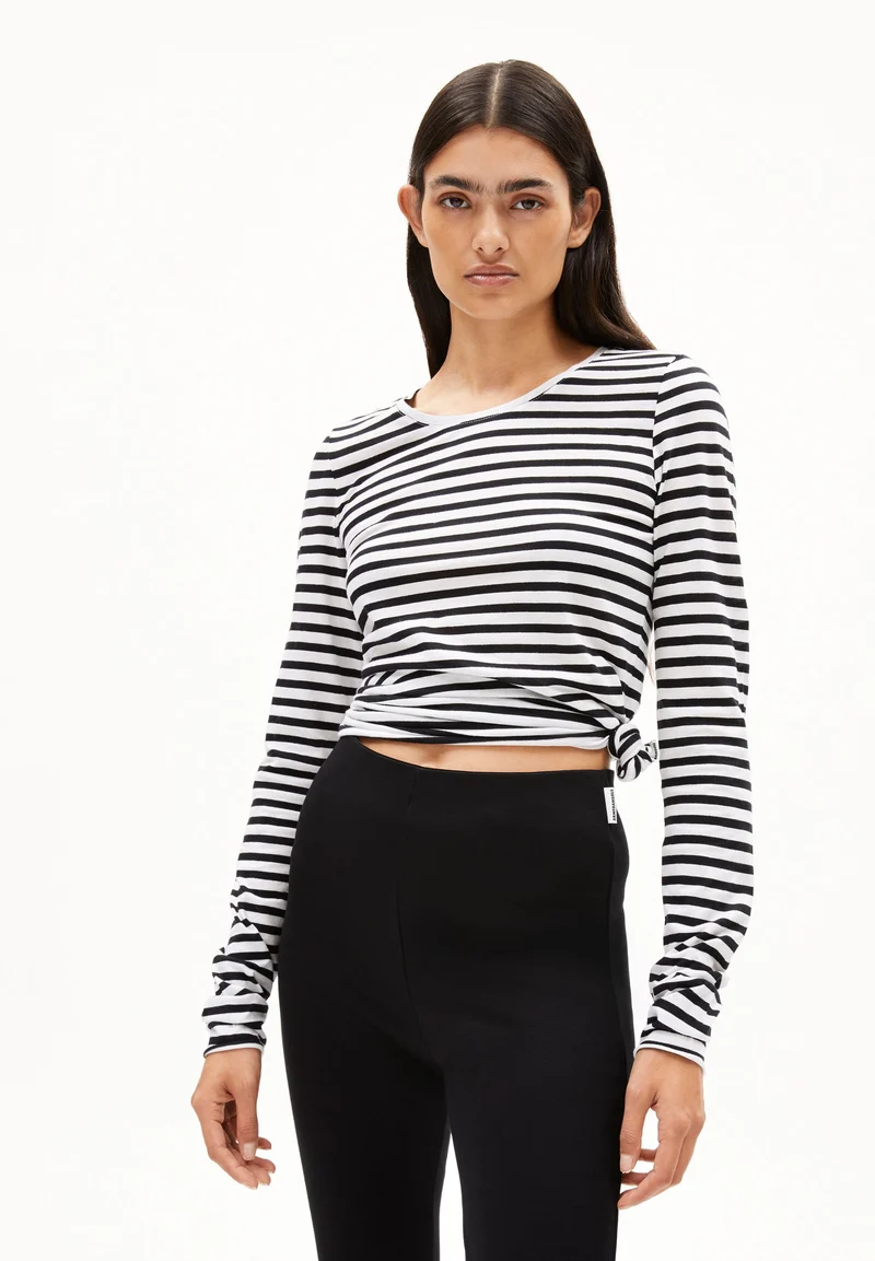 EINIAARA GESTREIFTES LANGARMSHIRT | white-black
