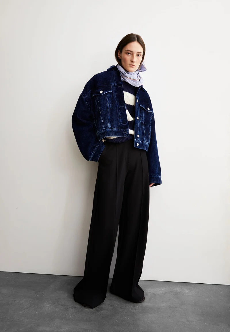 MAEVAA HOSE | black
