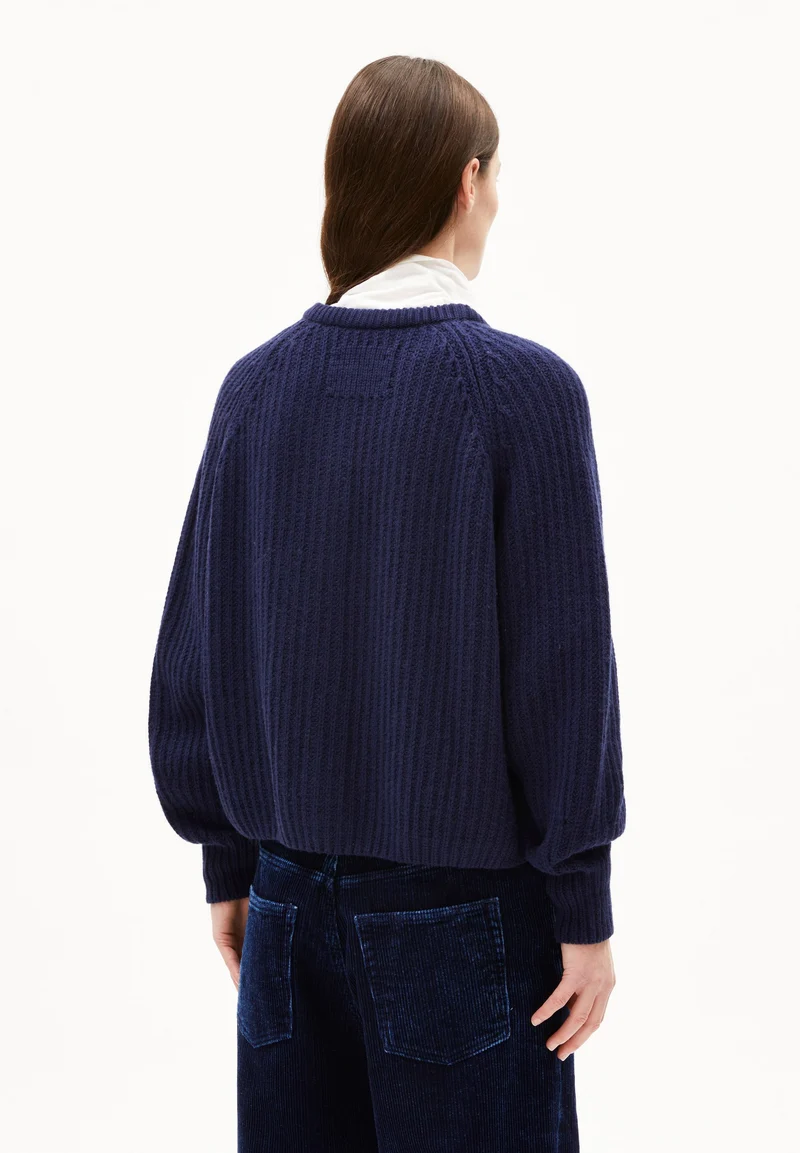 RIPP-STRICKJACKE | tinted navy