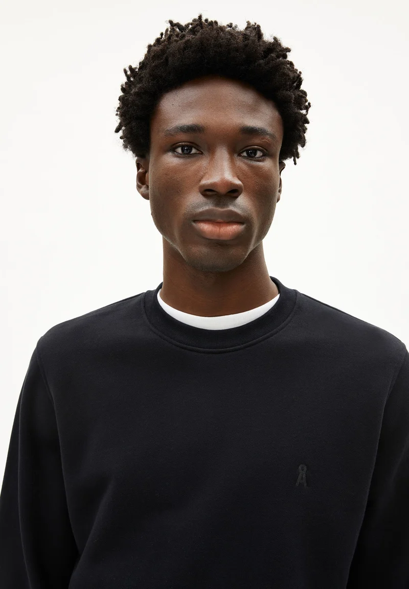 BAARO LOOP SWEATSHIRT | black