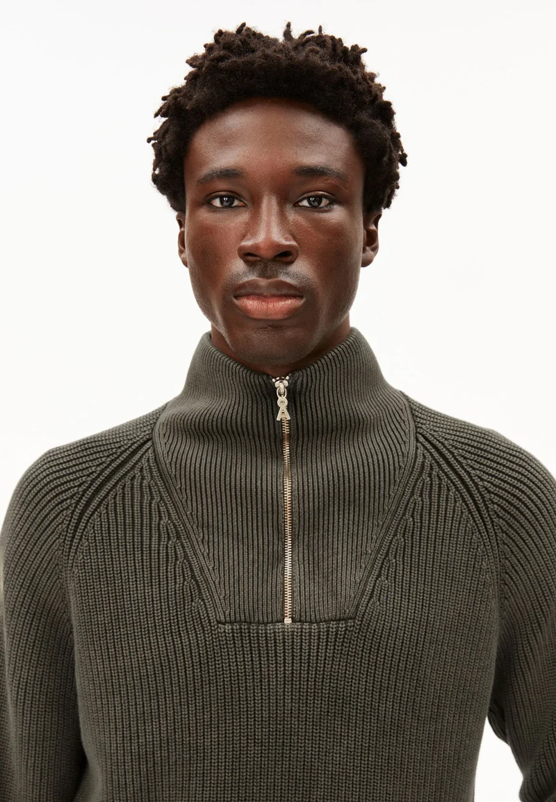 KAALVES GMT DYE | forest pine