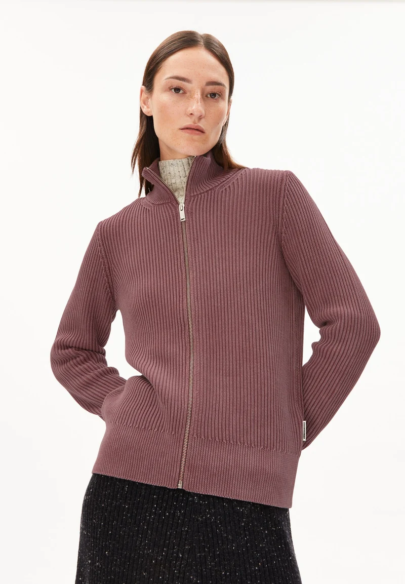 REBECCAA GMT DYE