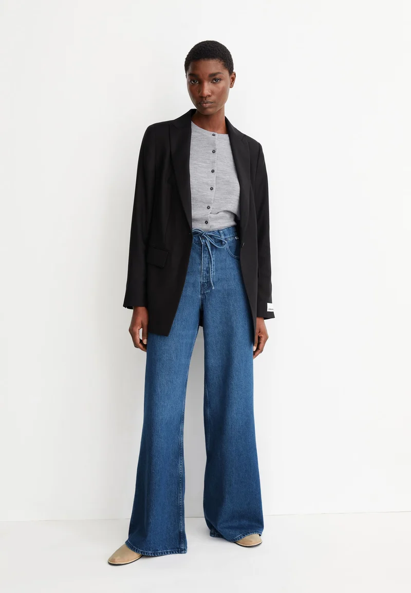 ASTRAEAAS MID WAIST WIDE JEANS | imperial