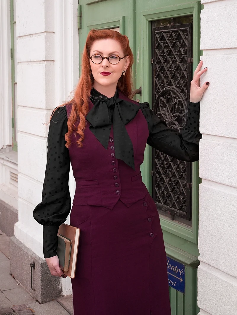 The Watchmaker’s Waistcoat, Plus Size