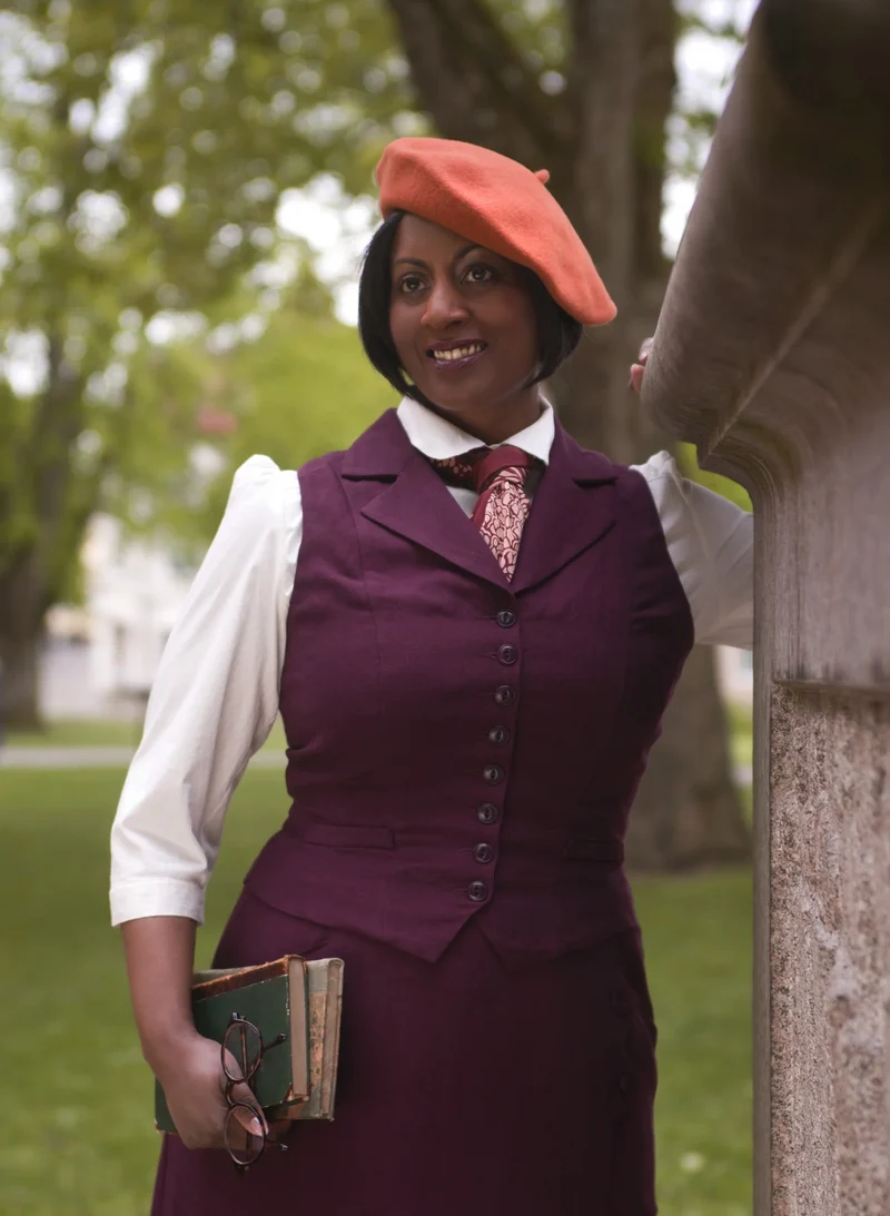 The Watchmaker’s Waistcoat, Plus Size