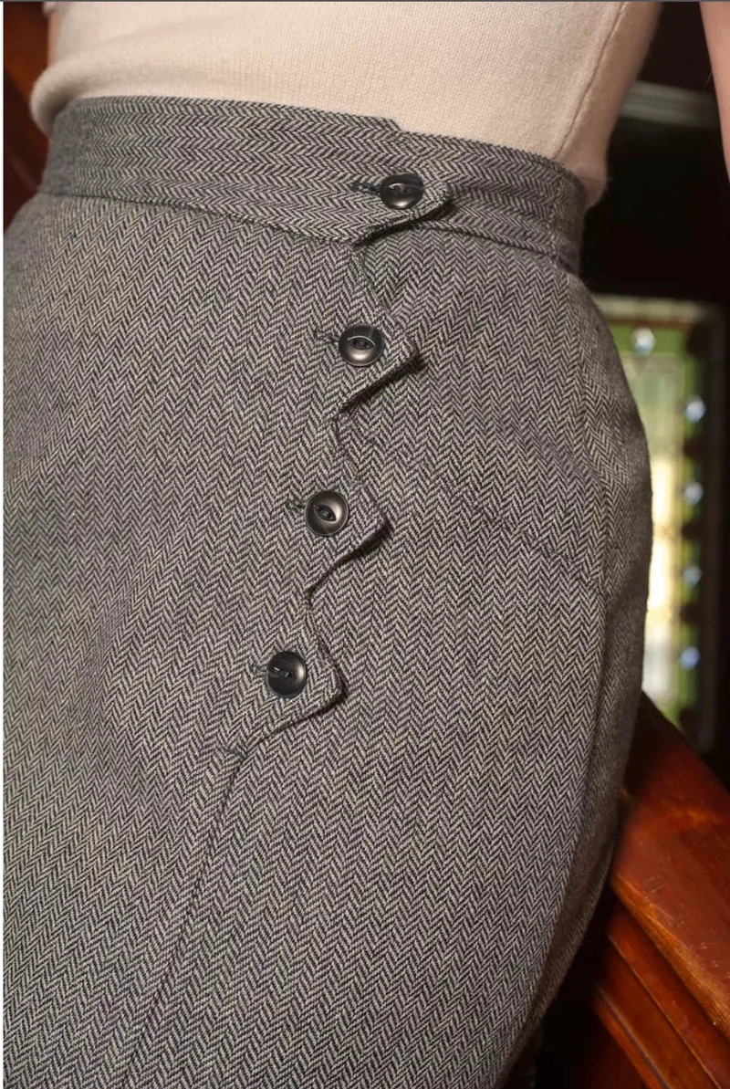 The Art Deco Dream Skirt – Midnight & Ivory Wool Tweed, Plus Size