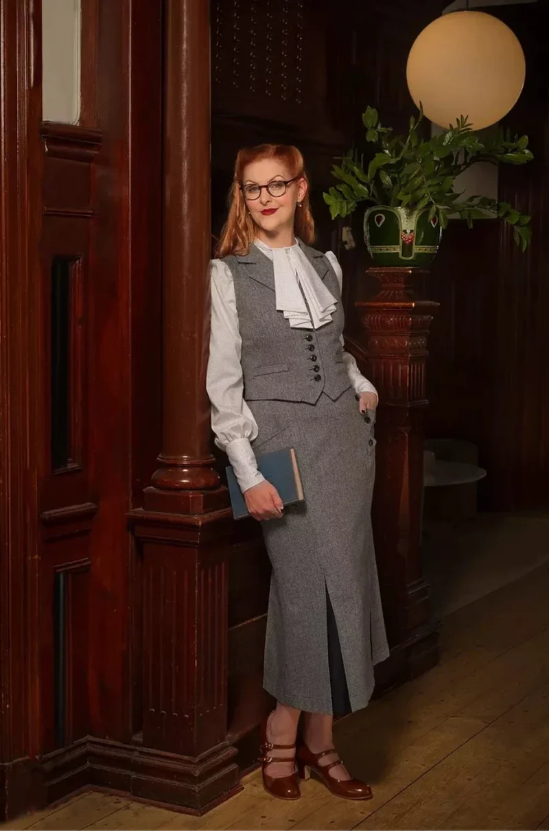 The Art Deco Dream Skirt – Midnight & Ivory Wool Tweed, Plus Size