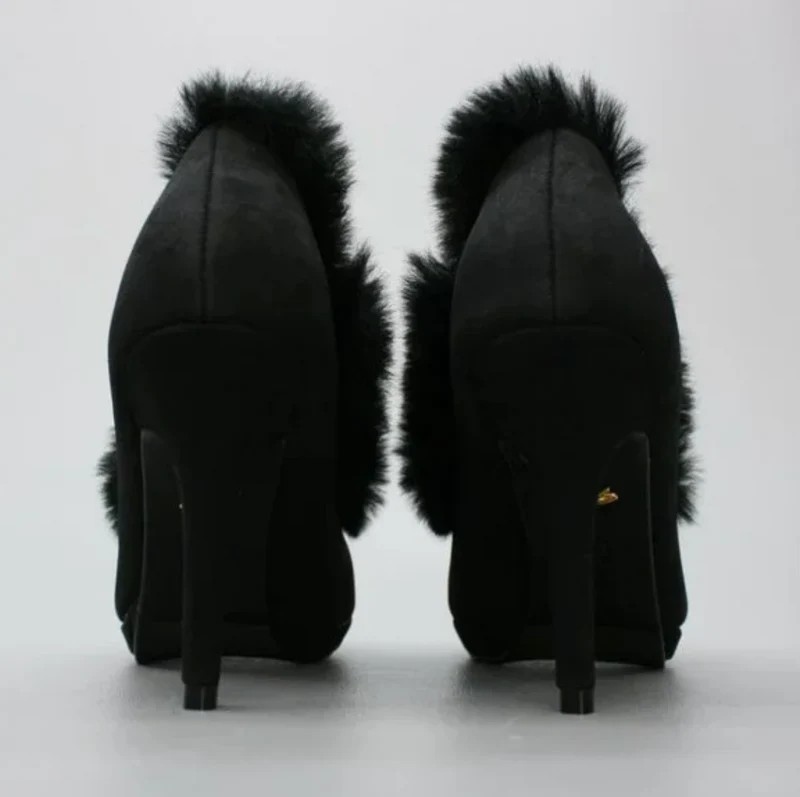 High Heel Angelina mit Fake Fell